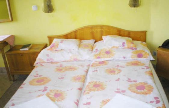 Krisztina Otel Budapeşte Oda fotoğraf